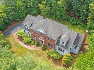 5 Mountain View Dr, Framingham, MA 01701