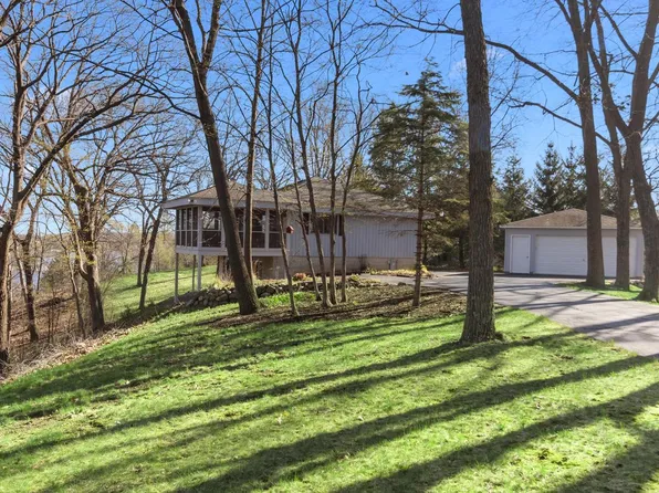 N7398 Nine Indian TRAIL, Elkhorn, WI 53121