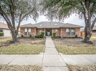 205 Douglas Dr, Wylie, TX 75098