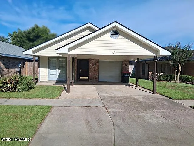 106 Darteze Dr