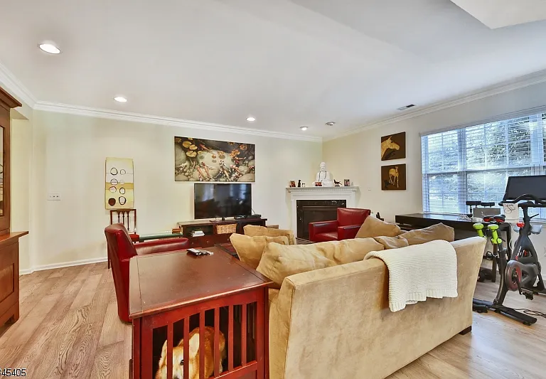 22 Taft Ln — Photo 5