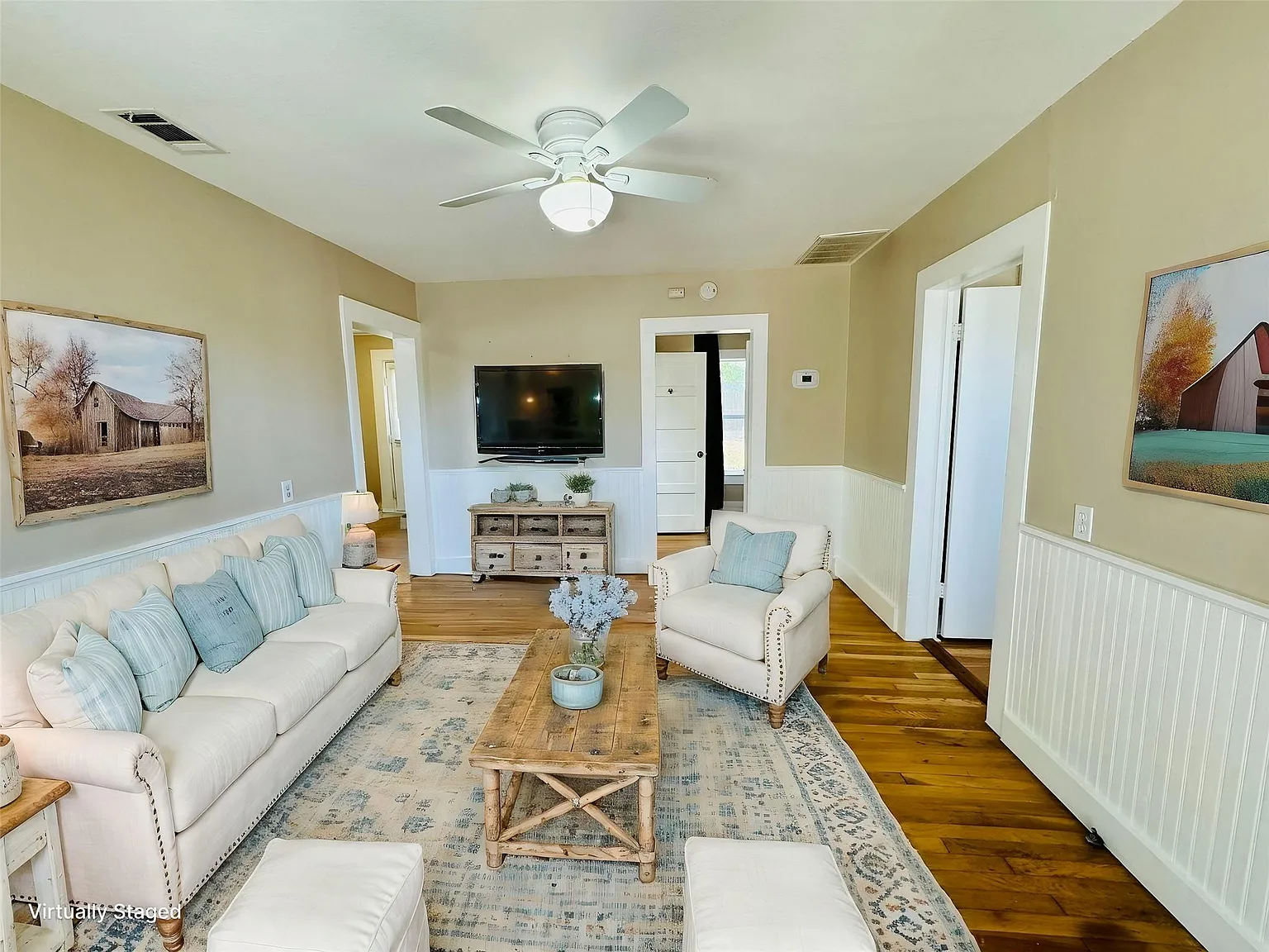 2 bed, 1.0 bath, 1079 sqft, $1,800 — Photo 2