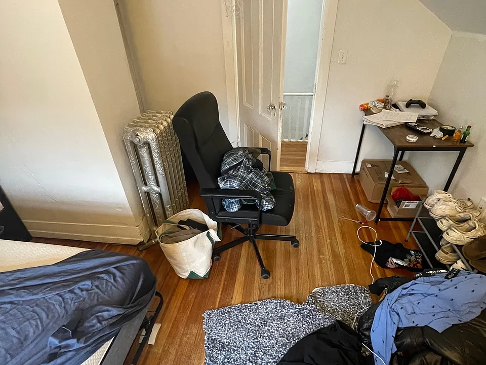 76 Curtis St #2JR