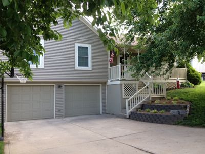9949 Parkview Ave, Kansas City, KS, 66109