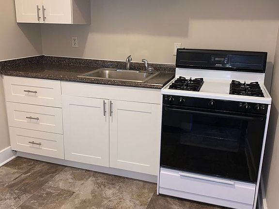 4th image of 829 E Clarke St #1R