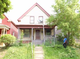 3416 W Walnut St, Milwaukee, WI 53208