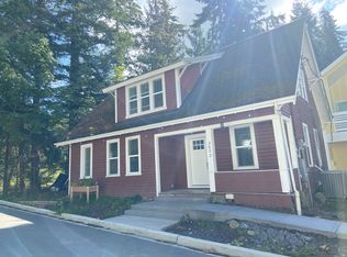 3022 Harrison St, Bellingham, WA 98225