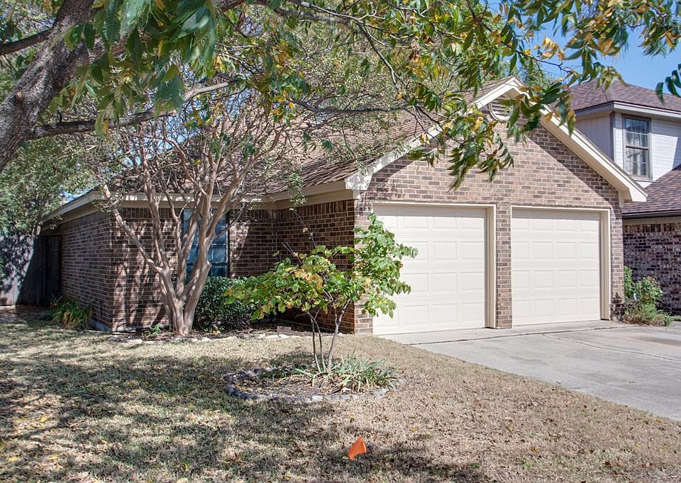 1st image of 1628 Woodhall Way