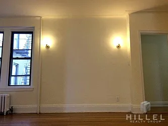 Rented by Hillel Realty Group