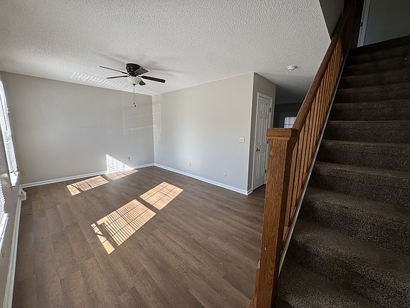 2nd image of 113 Cedar Dr APT 4