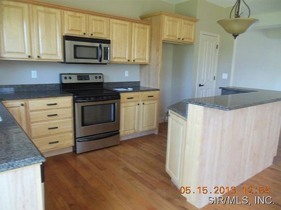 4th image of 8781 S Shore Dr