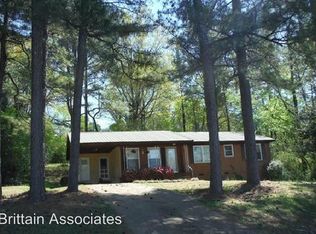 1101 Bonnie Dr, Weaver, AL 36277