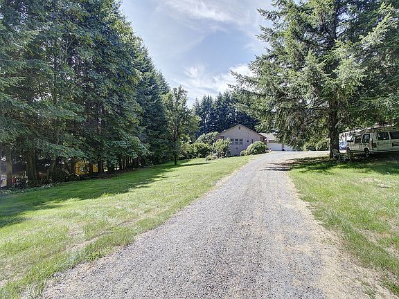 2nd image of 108 Friday Rd