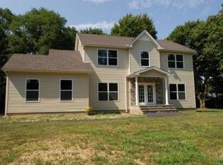 192 Terryville Rd, Port Jefferson Station, NY 11776