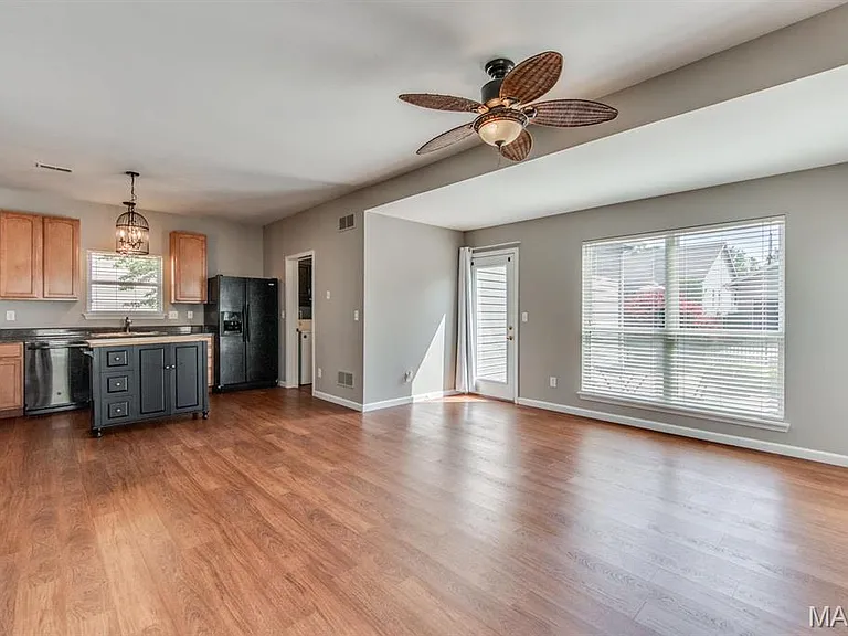 110 Hawks Haven Dr — Photo 11