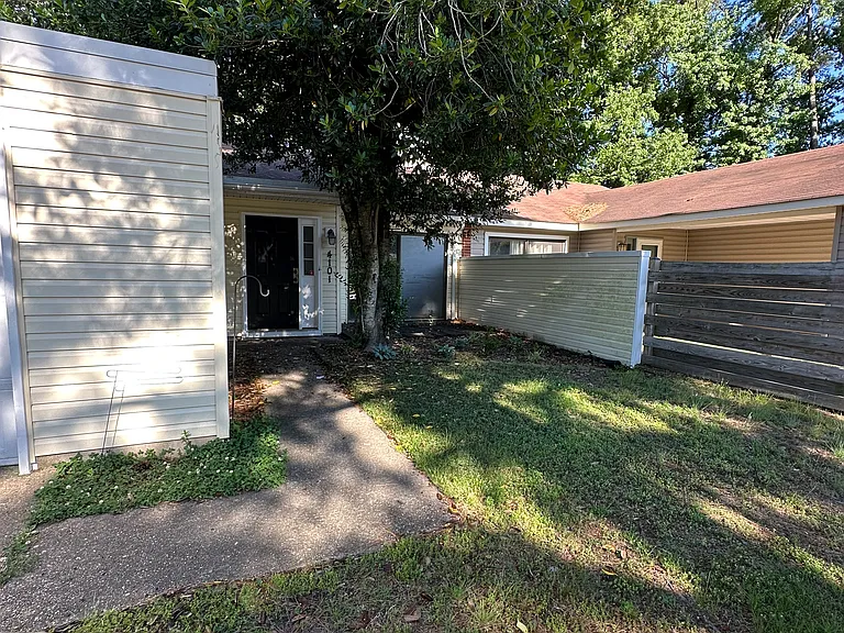 4101 Smokey Lake Dr — Photo 1