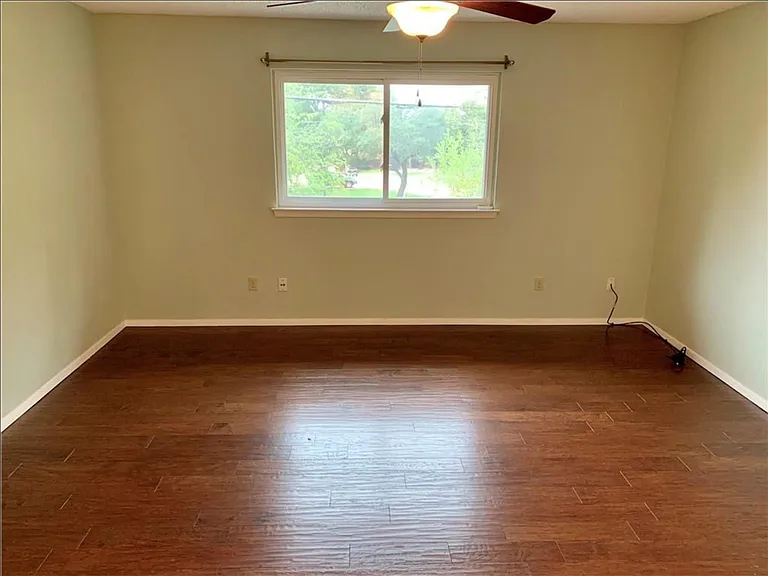 11502 Tanglebriar Trl — Photo 17