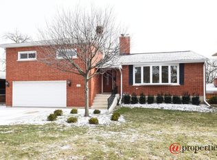 141 S Poplar Ave, Elmhurst, IL