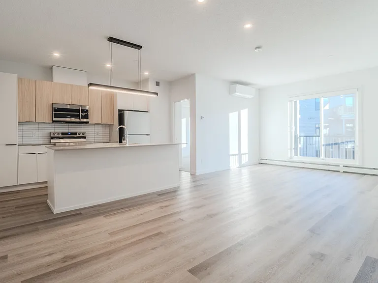203 Salisbury Way — Photo 66