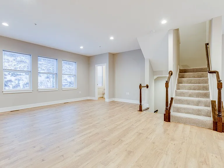 5003 Stefano Dr — Photo 5