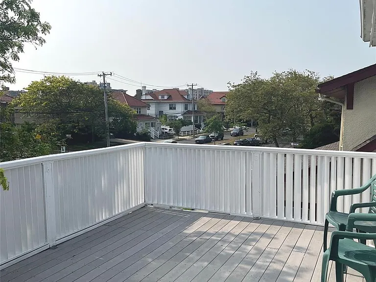 307 Magnolia Blvd #UPPER — Photo 15