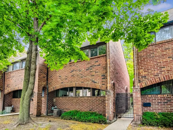 809 S Racine Ave, Chicago, IL 60607