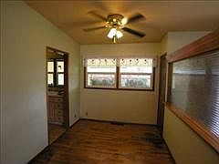 5th image of 2609 N Shirley St