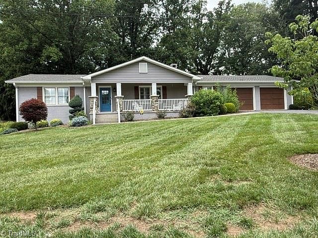 1st image of 271 Green Way Ln