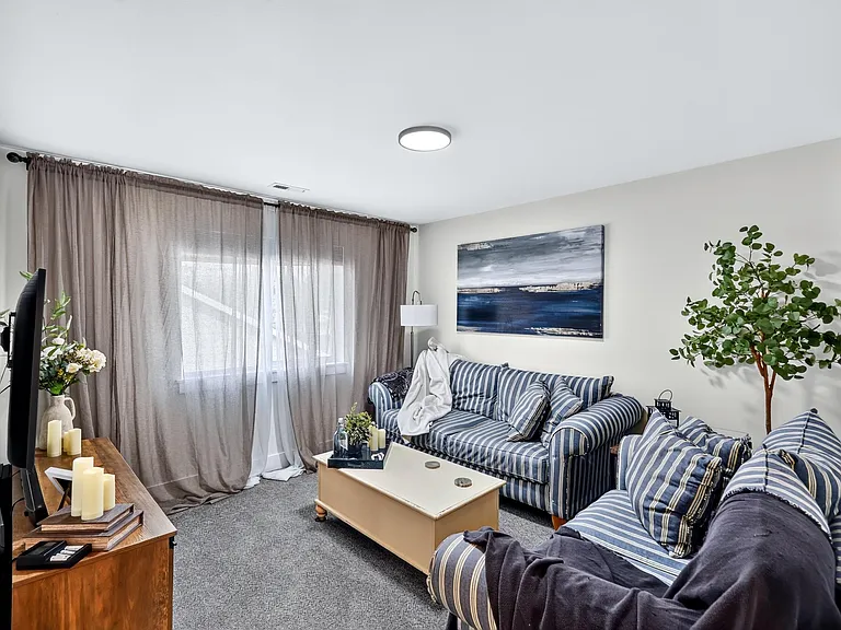 1217 N Walnut Ln — Photo 37