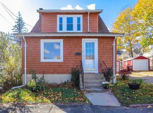 8 Breede Ter, Dedham, MA 02026