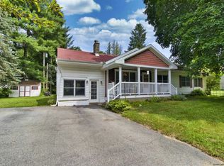 46 Maplewood Dr, Charlton, NY 12019
