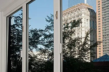 Rented by R New York