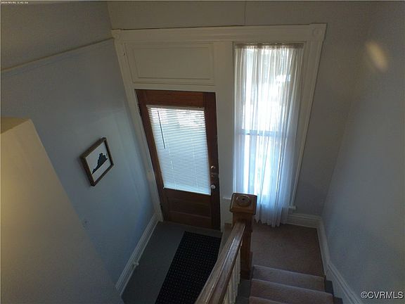 2nd image of 605 W 27th St