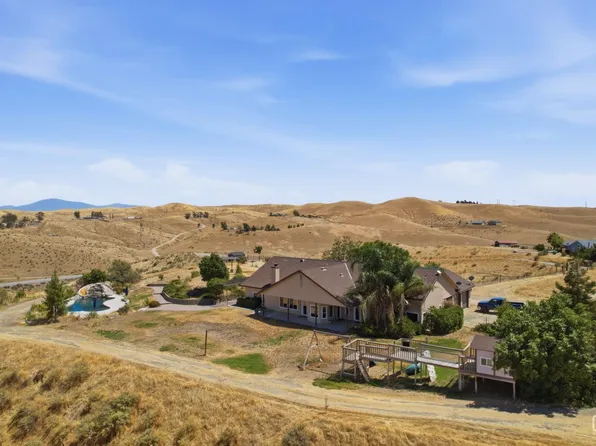 9701 S Granite Rd, Bakersfield, CA 93308