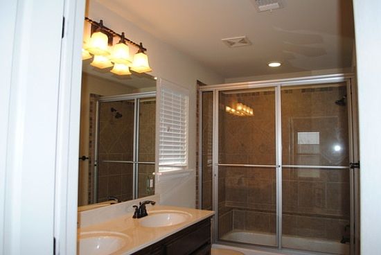 5th image of 3300 Arcadia Dr
