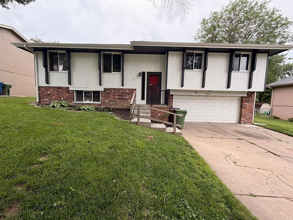 1st image of 2307 Brighton Dr