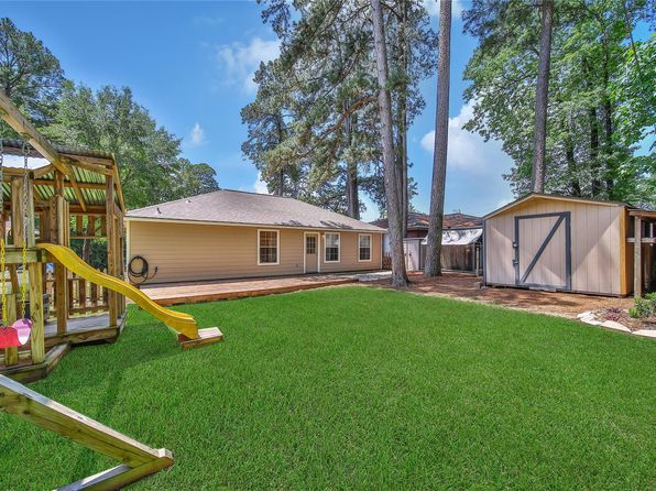 3009 Sand Dr, Huntsville, TX 77340