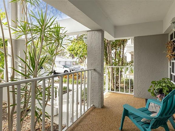 3rd image of 1109 EDGEWATER CIRCLE #1109