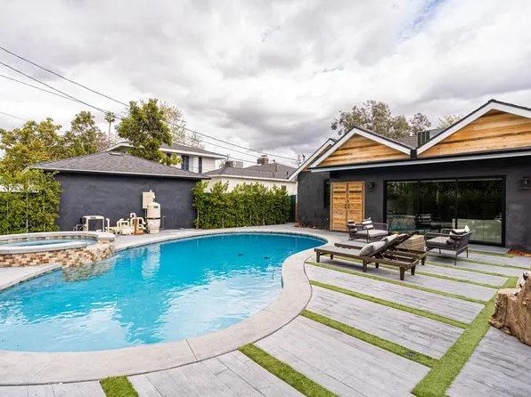 5109 Longridge Ave, Sherman Oaks, CA 91423