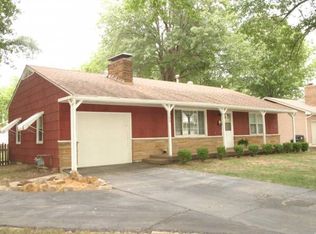 300 NE Short St, Lees Summit, MO 64063