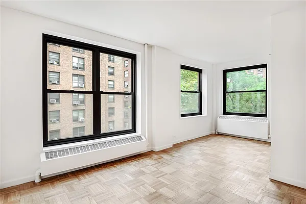 Sold by Time Equities, Inc. | media 14