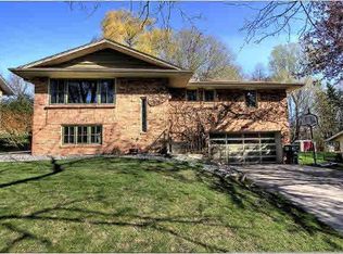 5200 W 105th St, Minneapolis, MN 55437