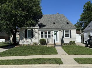 2162 Homeplace St, Dearborn, MI 48124