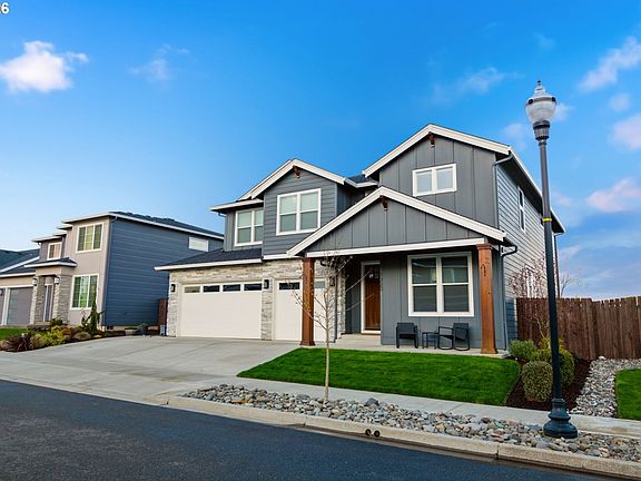 4th image of 1320 S 44th Ave