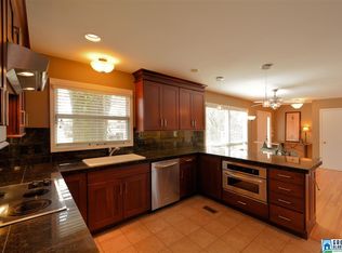 1344 Shades Crest Rd, Birmingham, AL 35226