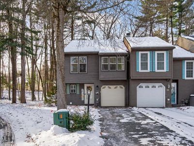 36 Tekakwitha Court, Clifton Park, NY, 12065