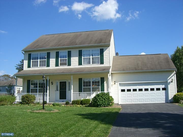 1st image of 605 Devonshire Dr