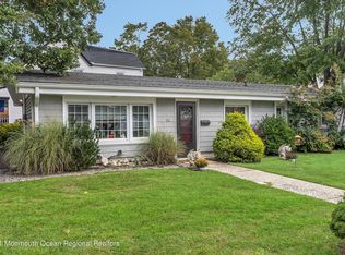 52 Thompson Ave, Leonardo, NJ 07737