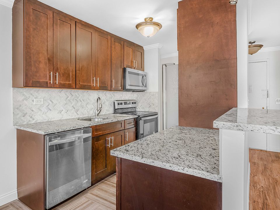 1st image of 747 10th Ave APT 7D