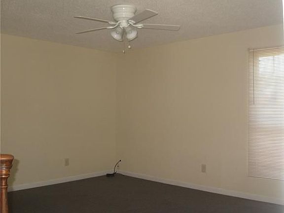 5th image of 3304 Delaware Ave APT C
